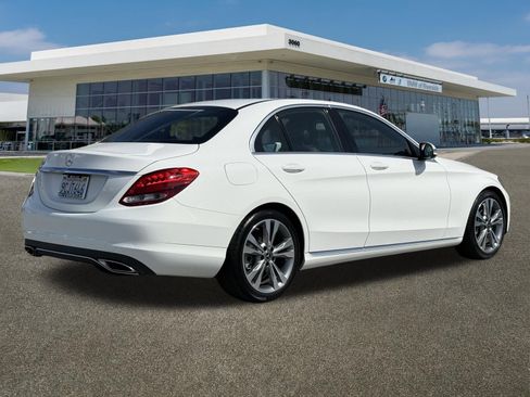 Used 2018 Mercedes-Benz C 300 Sedan image 10