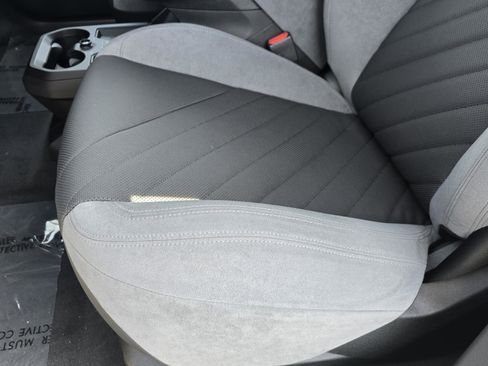 New 2026 BMW iX xDrive45 w/ M Sport Package image 14