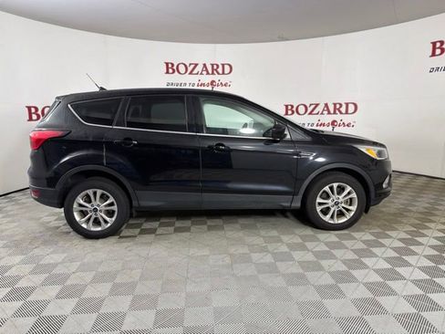 Used 2019 Ford Escape SE AWD/4WD image 9