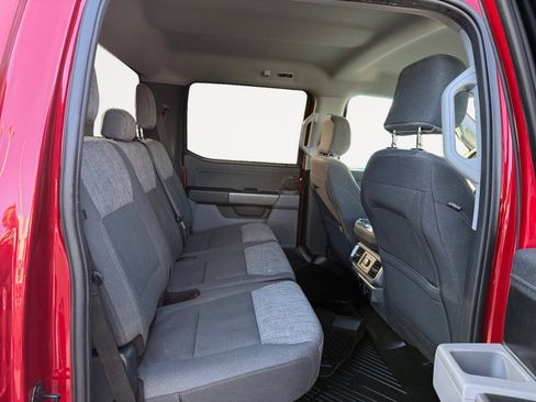 Used 2023 Ford F150 Lightning XLT image 18