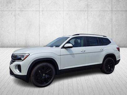 New 2026 Volkswagen Atlas SE