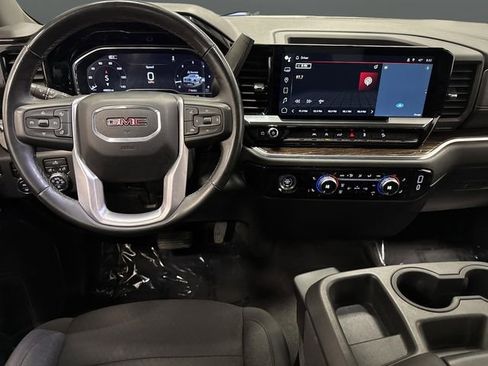 Used 2024 GMC Sierra 1500 Elevation image 5