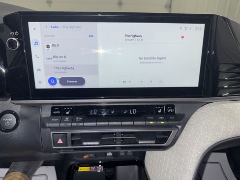 New 2026 Toyota Camry XLE AWD/4WD image 24