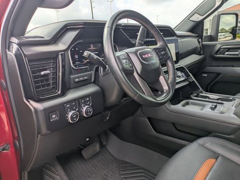 Used 2024 GMC Sierra 2500 AT4 w/ AT4 Premium Plus Package image 8