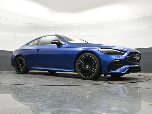 Used 2024 Mercedes-Benz CLE 300 4MATIC Coupe image 41