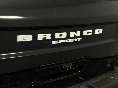 Used 2025 Ford Bronco Sport Badlands AWD/4WD image 12