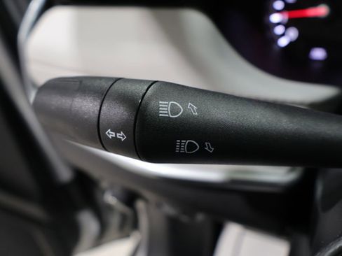 Used 2025 Jeep Compass Limited AWD/4WD image 39