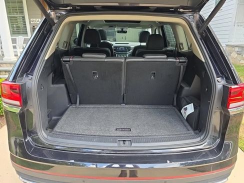 Certified 2023 Volkswagen Atlas SE w/ Panoramic Sunroof Package AWD/4WD image 17