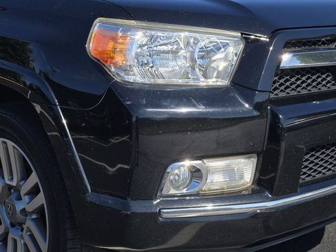 Used 2013 Toyota 4Runner Limited AWD/4WD image 9
