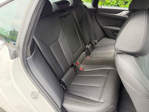 Used 2023 BMW i4 eDrive35 w/ Premium Package RWD image 39