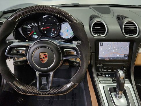 Used 2019 Porsche 718 Boxster image 17