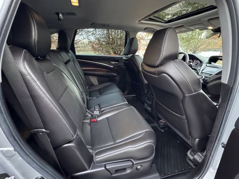 Used 2020 Acura MDX Technology image 14