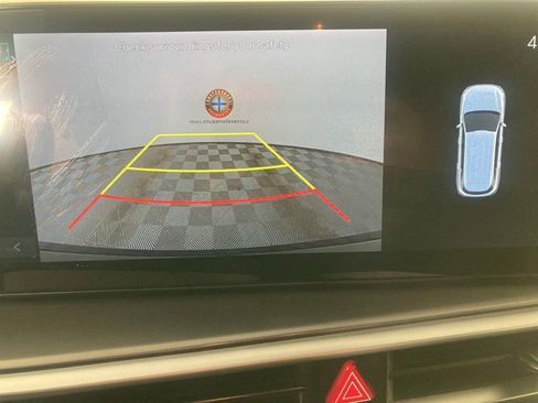 Certified 2024 Kia Sorento S image 4