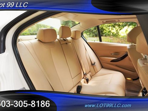 Used 2013 BMW 328i xDrive Sedan AWD/4WD image 17