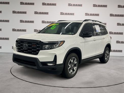 Used 2022 Honda Passport TrailSport image 1