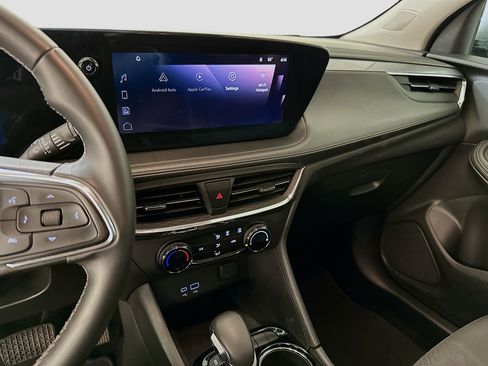 Used 2025 Buick Encore GX Preferred image 25