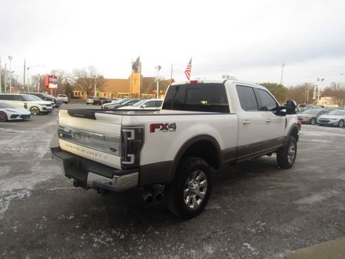 Used 2017 Ford F250 King Ranch w/ King Ranch Ultimate Package image 5