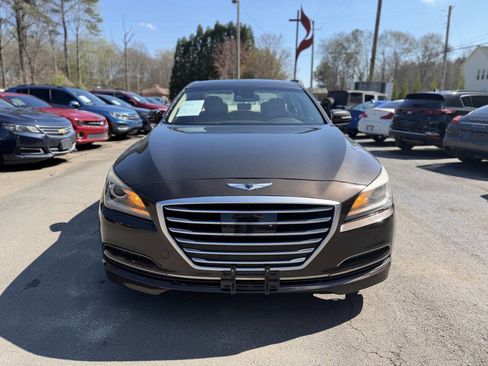 Used 2017 Genesis G80 3.8 image 2