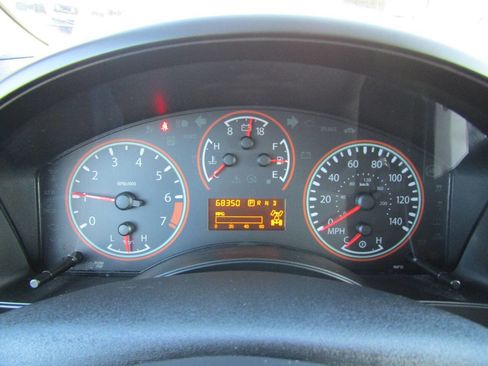 Used 2015 Nissan Titan PRO-4X image 12