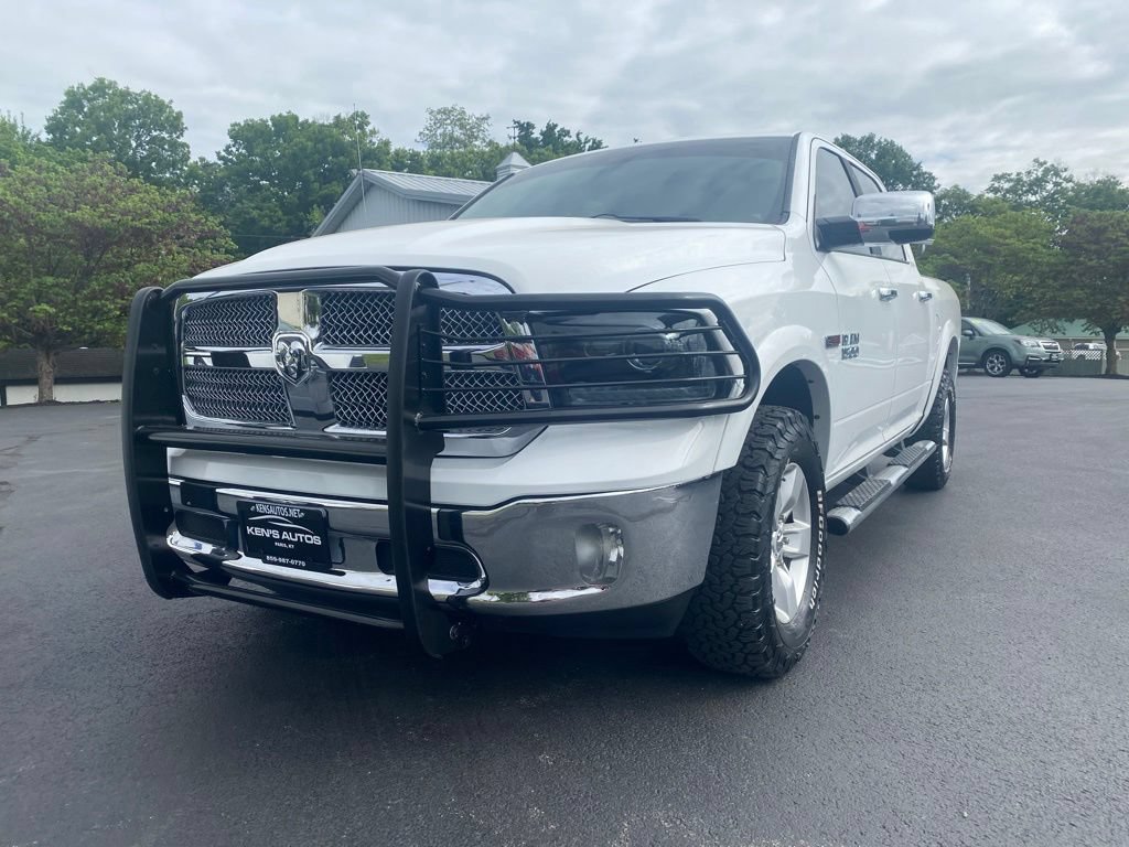 Used 2015 RAM 1500 Laramie AWD/4WD image 1