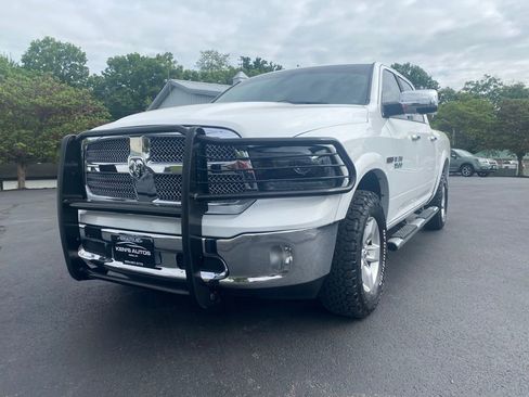 Used 2015 RAM 1500 Laramie AWD/4WD image 1