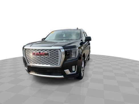 Certified 2023 GMC Yukon Denali AWD/4WD image 3