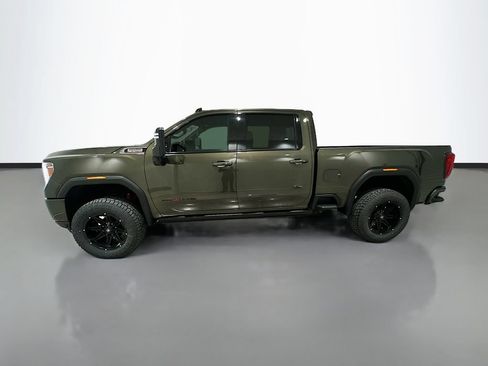 Used 2022 GMC Sierra 2500 AT4 w/ AT4 Preferred Package AWD/4WD image 4