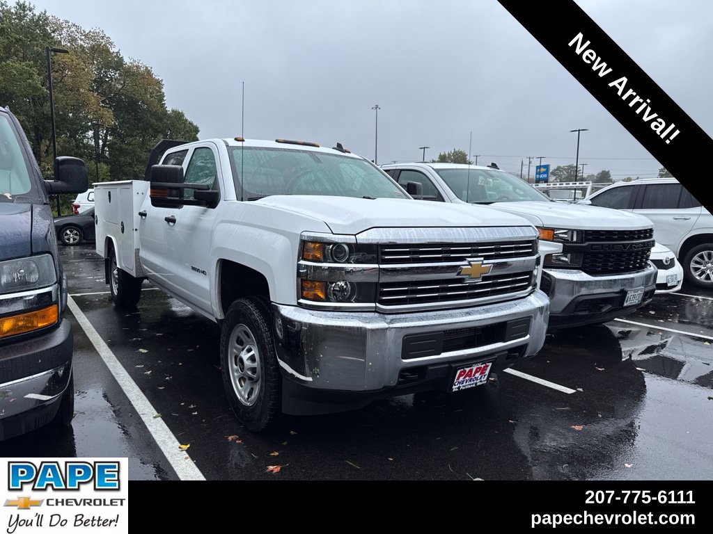 Used 2017 Chevrolet Silverado 3500 W/T w/ WT Convenience Package AWD/4WD image 1