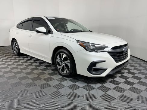 Used 2025 Subaru Legacy Premium image 5