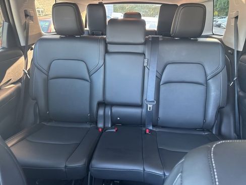 Used 2022 Nissan Pathfinder SL image 15