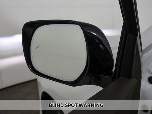 Used 2016 Lexus LX 570 4WD image 7