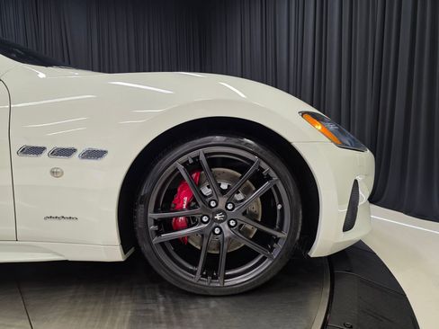 Used 2018 Maserati GranTurismo Sport image 43