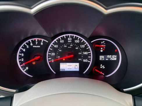 Used 2012 Nissan Quest SV image 15