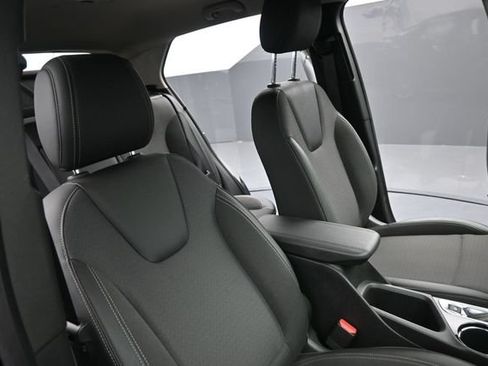 Used 2023 Buick Encore GX Select w/ Sport Touring Package FWD image 26