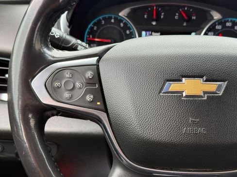 Used 2019 Chevrolet Traverse Premier image 25