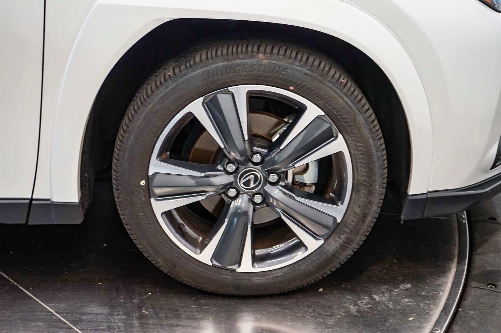 Used 2025 Lexus UX 300h FWD w/ Accessory Package (Z2) image 10