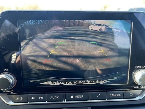 New 2025 Nissan Altima 2.5 SR image 15