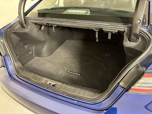 Used 2023 Nissan Maxima SV w/ Floor Mat Group FWD image 16
