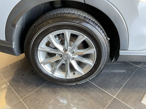 Used 2024 Honda CR-V EX image 8