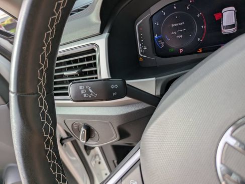 Certified 2023 Volkswagen Atlas SE w/ Panoramic Sunroof Package FWD image 29