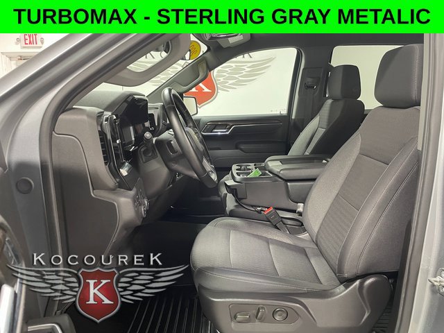 Used 2024 Chevrolet Silverado 1500 LT AWD/4WD image 11