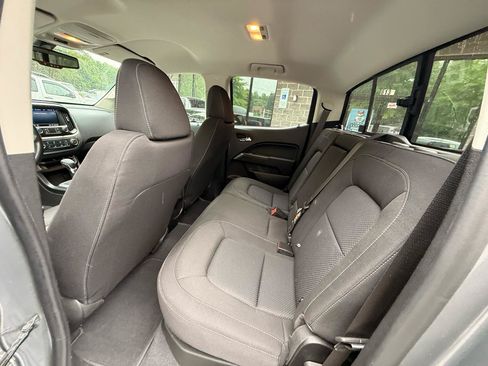 Used 2022 Chevrolet Colorado LT w/ LT Convenience Package RWD image 15