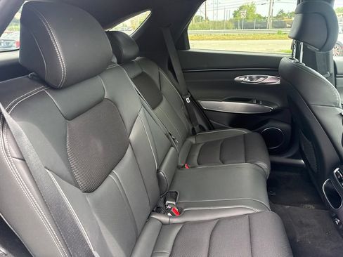 Used 2025 Genesis GV70 3.5T Sport AWD/4WD image 23