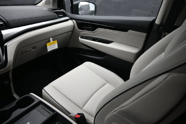 New 2027 Honda Odyssey Touring image 11