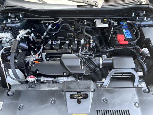 Used 2024 Honda CR-V EX image 8