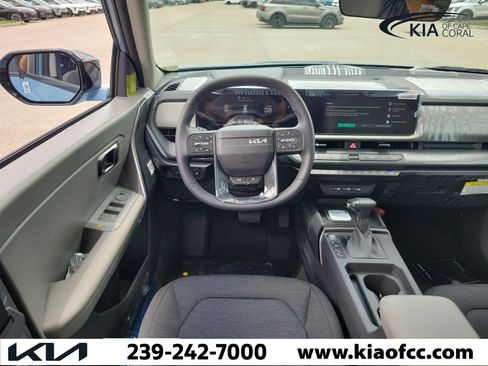 New 2027 Kia Seltos S AWD/4WD image 16