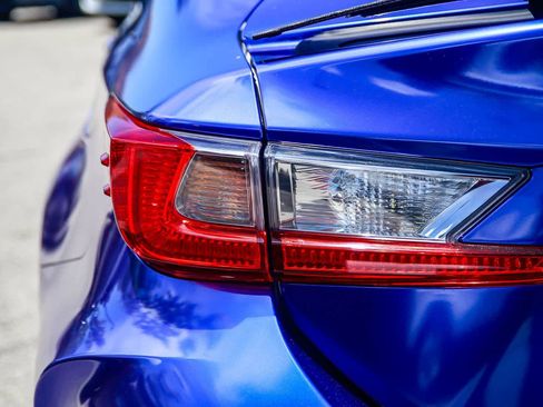 Used 2015 Lexus RC F w/ Performance Package RWD image 7