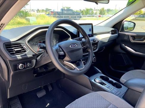 Used 2022 Ford Escape SE FWD image 13