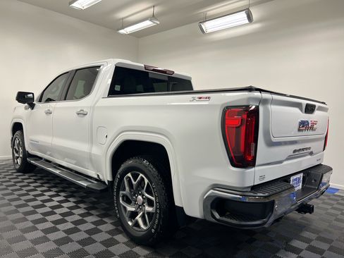 Used 2023 GMC Sierra 1500 SLT w/ SLT Premium Plus Package image 10