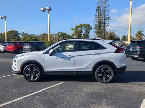New 2025 Mitsubishi Eclipse Cross SE image 9